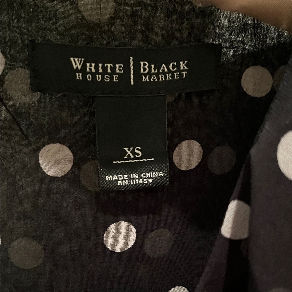 WHBM Black with White Polka Dots Sleeveless Ruffle Neck Top Size XS - Picture 2 of 11
